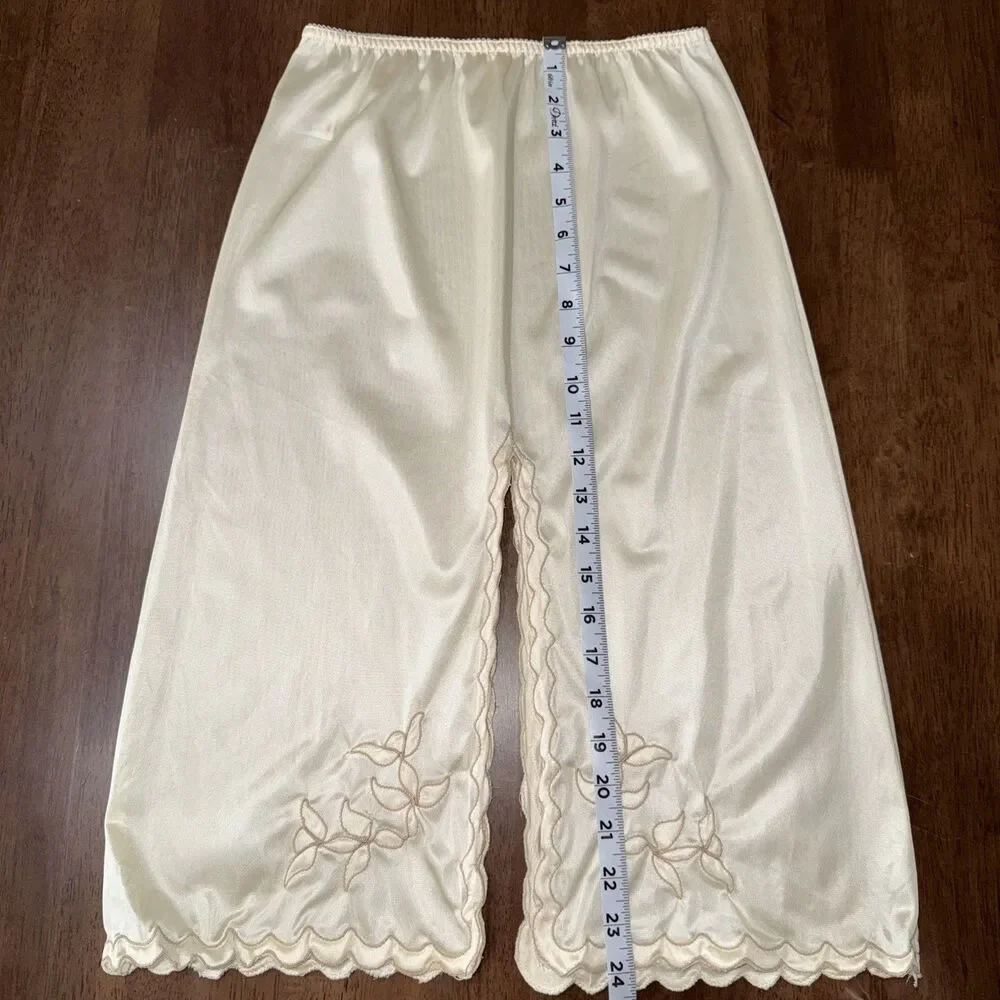 Vintage Vincent Nylon Half Slip Ivory Lace Trim High Slit 90s Lingerie Skirt S
